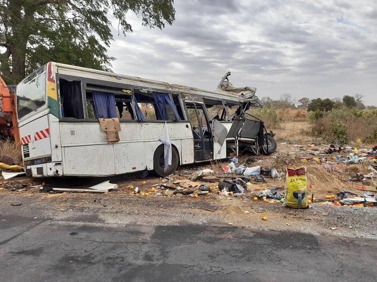 Σενεγάλη: Τραγωδία με 39 νεκρούς μετά τη σύγκρουση δύο λεωφορείων