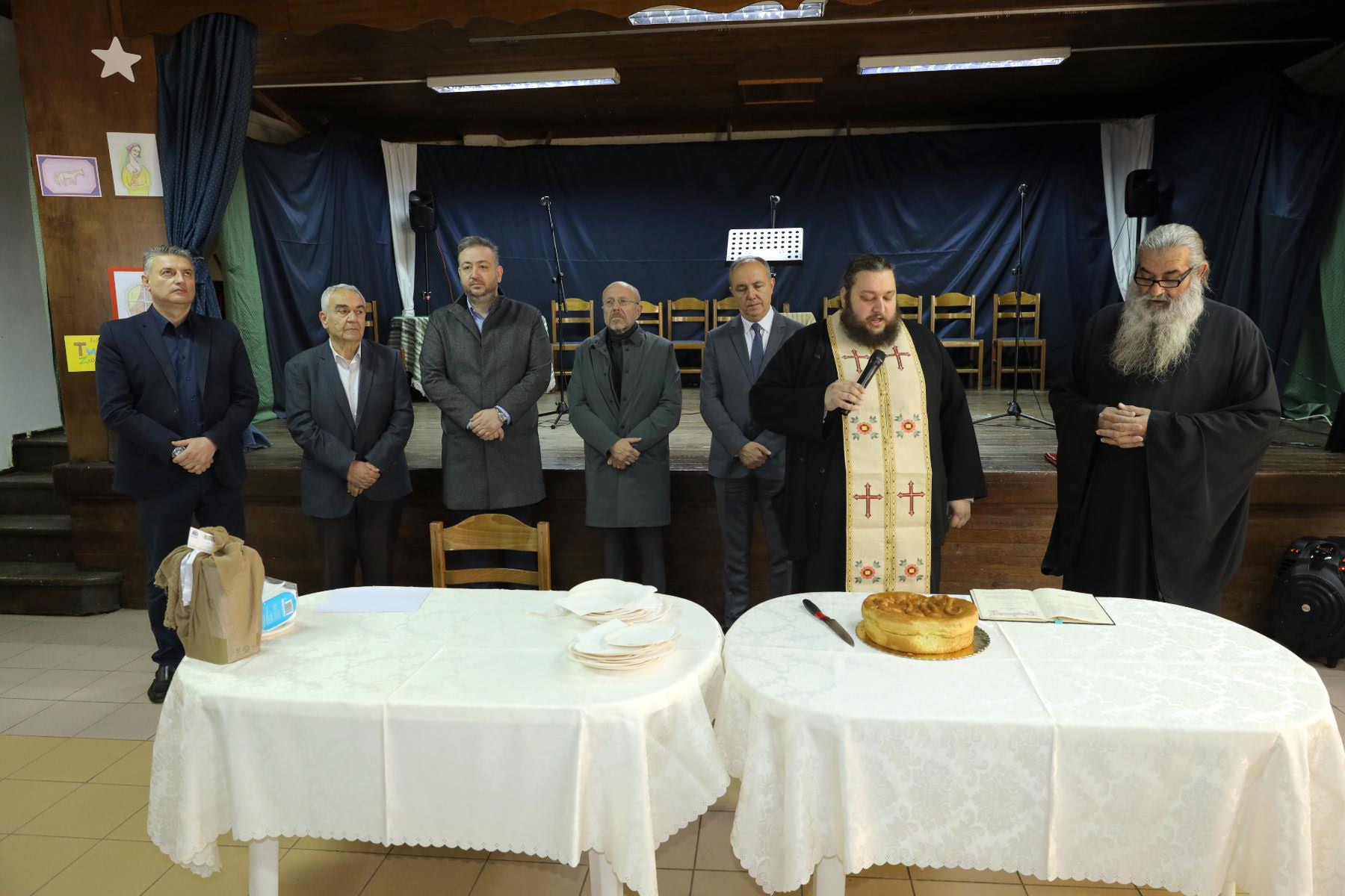 Δ. Ωραιοκάστρου: Τη βασιλόπιτα έκοψαν τα μέλη των ΚΑΠΗ Ωραιοκάστρου