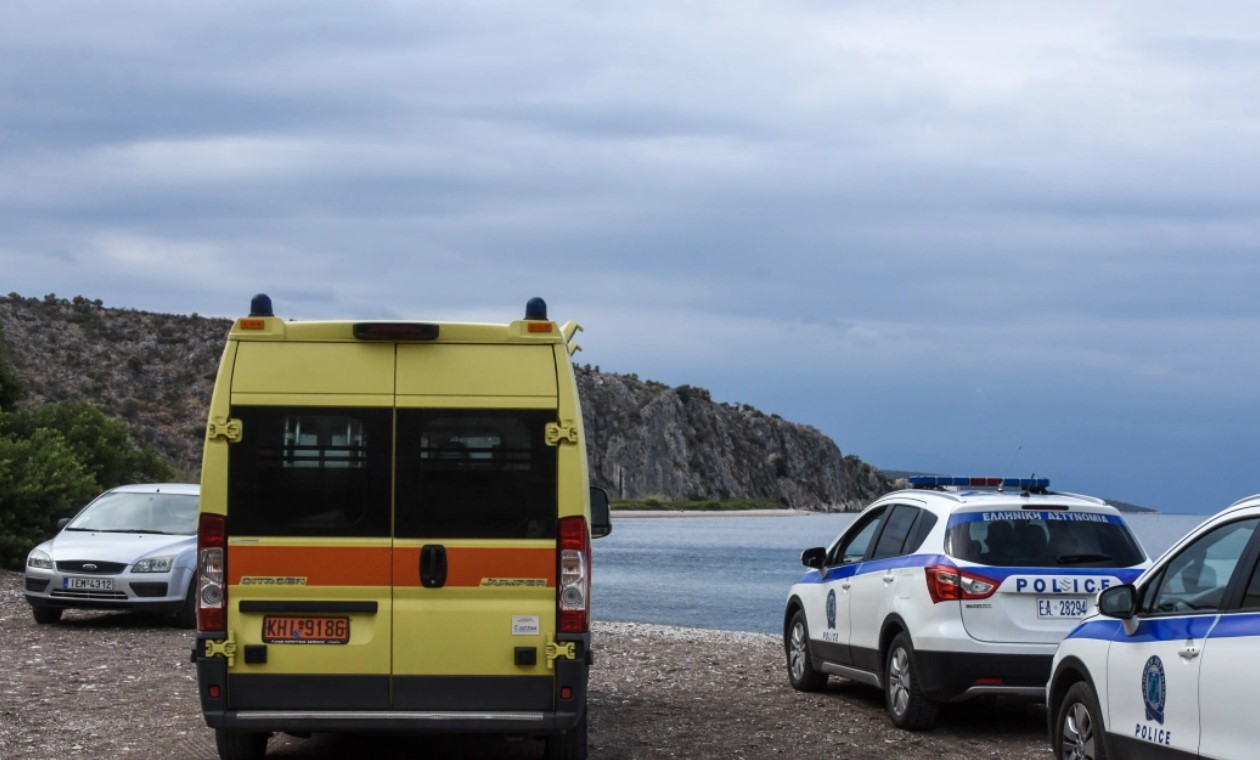 Αίγινα: 28χρονη έπεσε με το αυτοκίνητό της σε λιμάνι