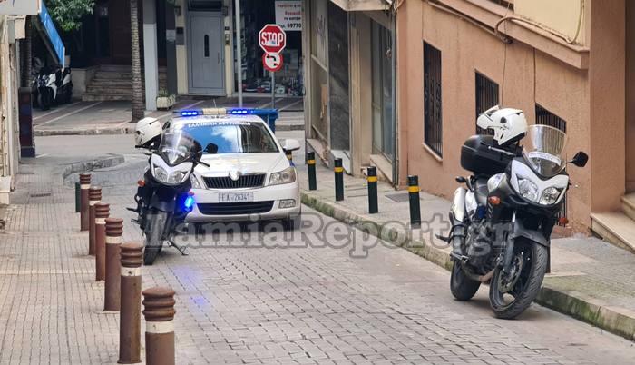 Λαμία: Κατέληξε γυναίκα ύστερα από πτώση από τον 5ο όροφο πολυκατοικίας