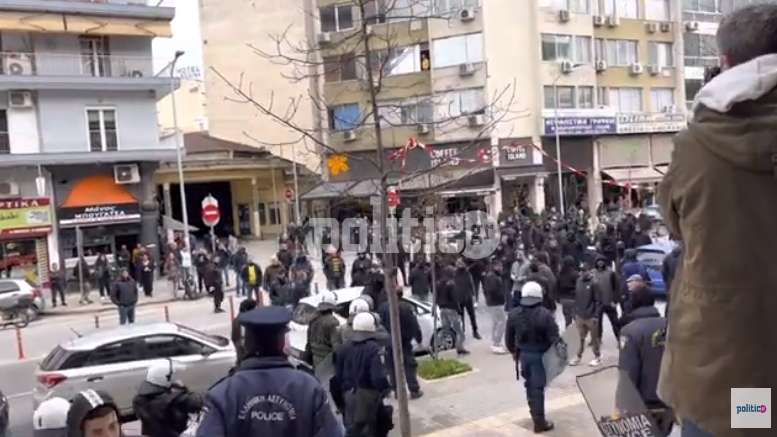 Δίκη Άλκη Καμπανού: Ένταση έξω από τα δικαστήρια (ΒΙΝΤΕΟ)
