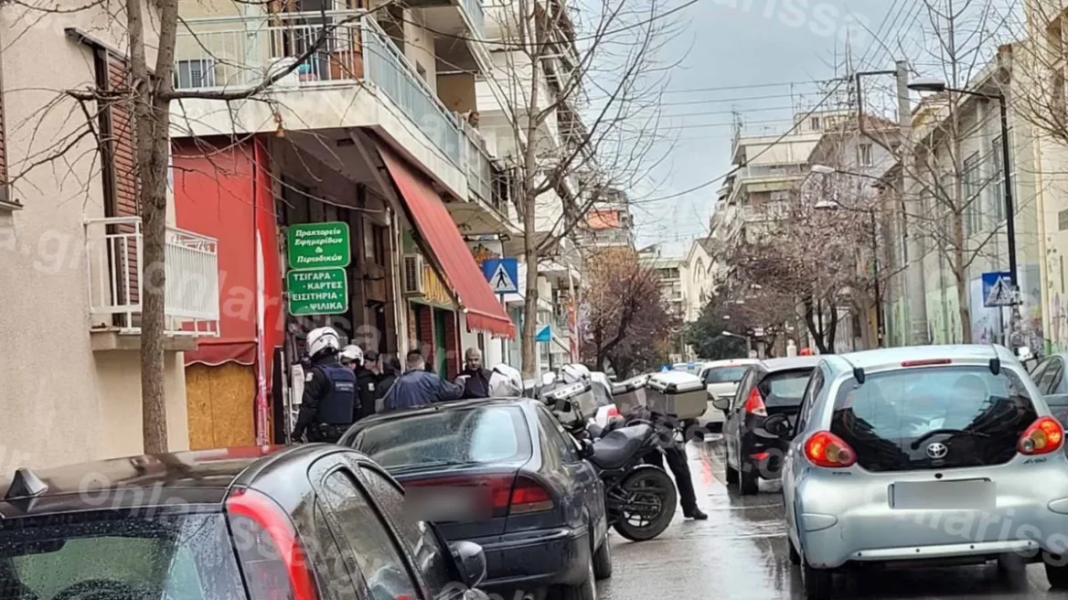 Λάρισα: Επίθεση 15χρονων σε μαθητές Λυκείου – Συνελήφθησαν δύο ανήλικοι