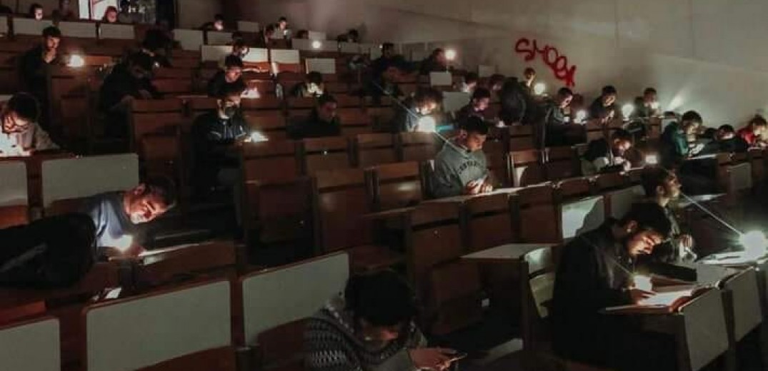 Πολυτεχνείο: Η «τραγική» φωτογραφία της χρονιάς