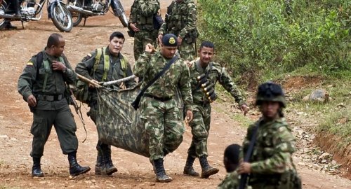 Κολομβία: Τουλάχιστον 10 νεκροί σε μάχες μεταξύ ανταρτών