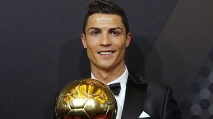 Ο CR7 δώρισε μία «Χρυσή Μπάλα» στο «Make A Wish Foundation»