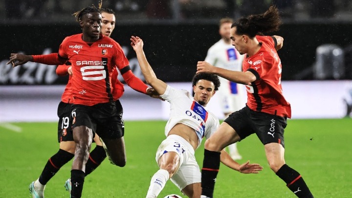 Η Ρεν νίκησε την Παρί (1-0) κι «έβαλε φωτιά» στη μάχη του τίτλου