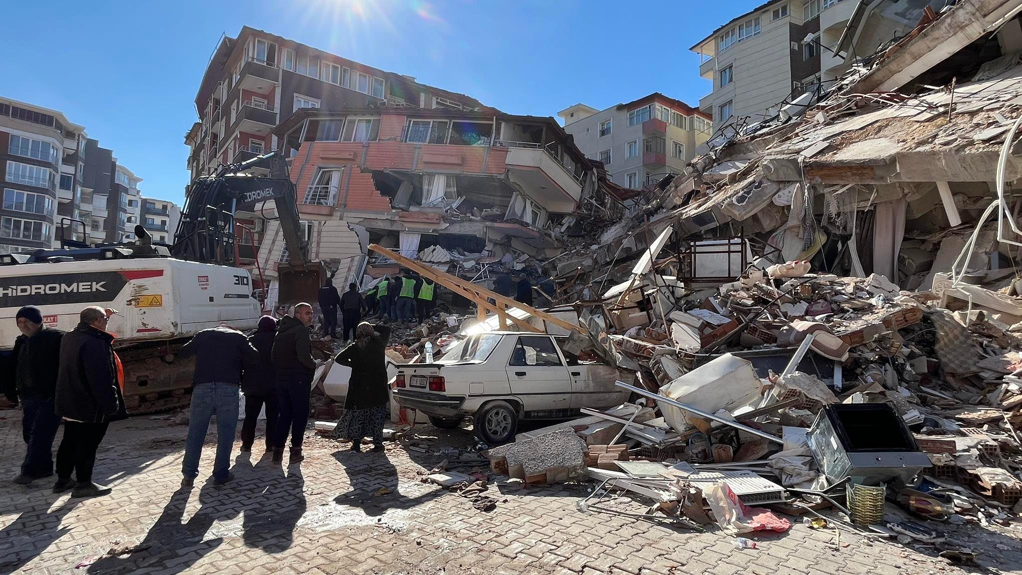Ένα 14χρονο αγόρι ανάμεσα στις νέες διασώσεις 261 ώρες μετά τον σεισμό στην Τουρκία