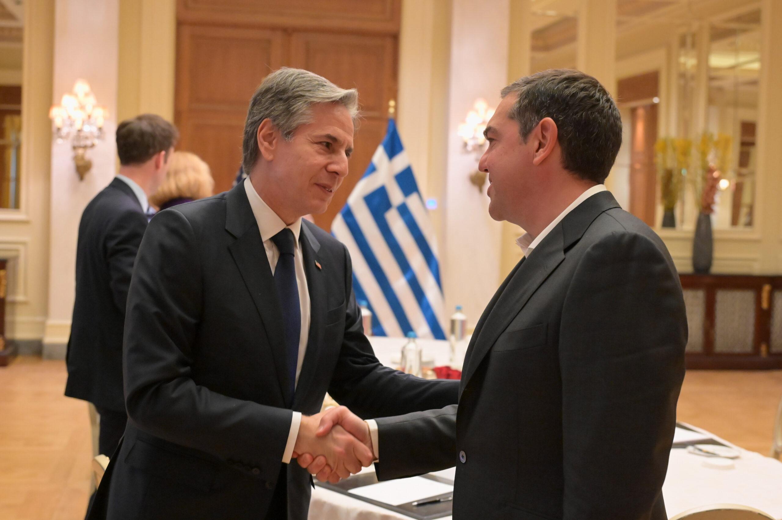 Τσίπρας σε Μπλίνκεν: «Να στηριχθεί από τις ΗΠΑ ο διάλογος με την Τουρκία – Δύο σαφείς κόκκινες γραμμές»
