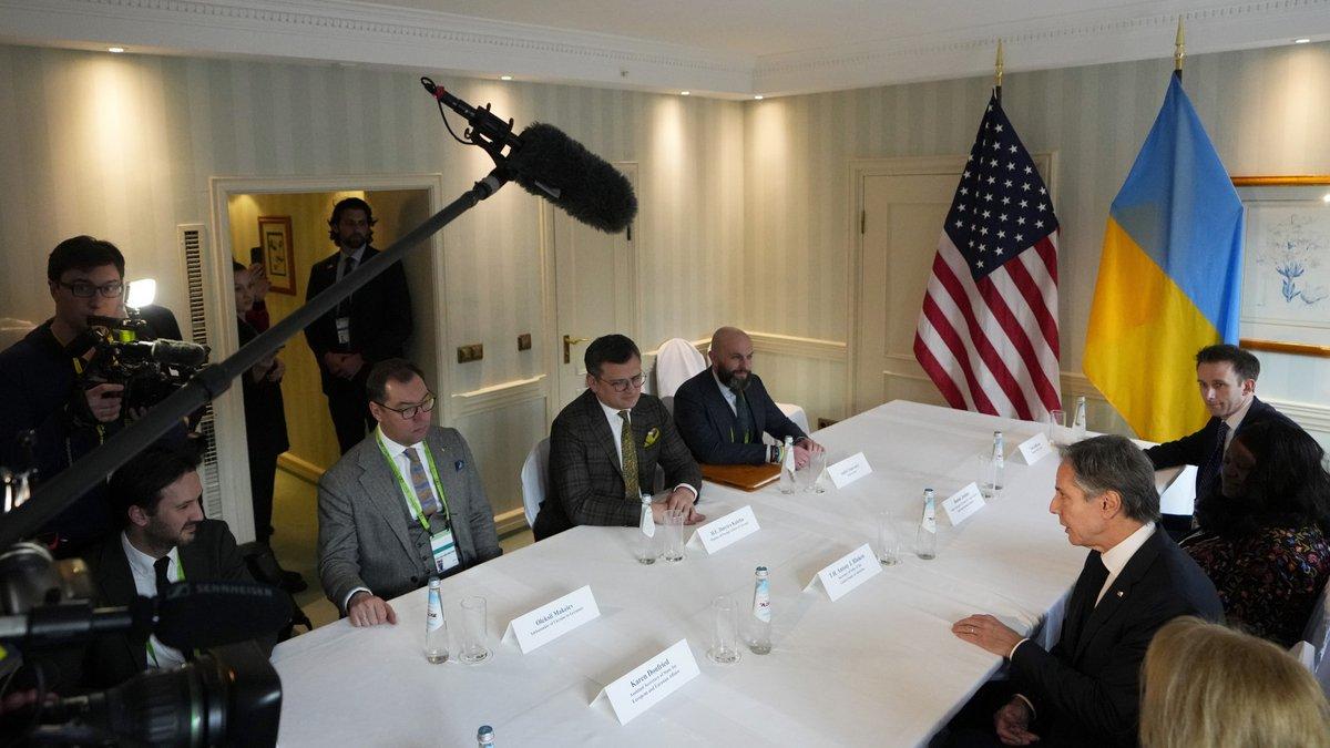 Διάσκεψη Μονάχου: Η Ουκρανία άσκησε πίεση σε μέλη του Κογκρέσου των ΗΠΑ για την παροχή F-16