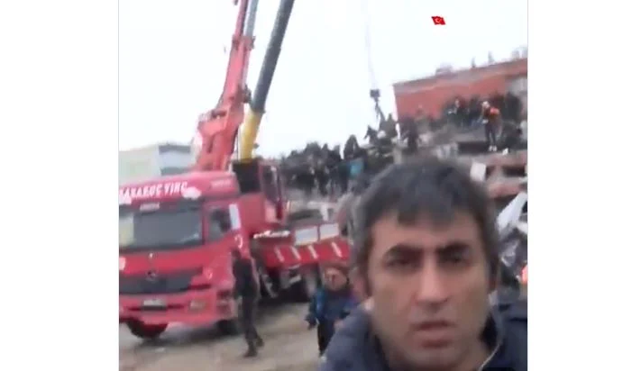Τουρκία: Ρεπόρτερ μετέδωσε live τον σεισμό – Έτρεχαν πανικόβλητοι οι πολίτες