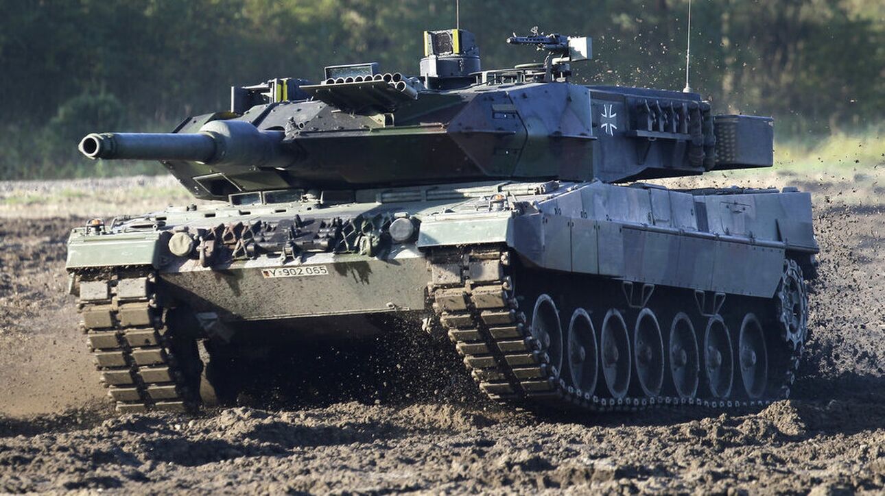 Πόλεμος-Ουκρανία: Τα πρώτα τέσσερα Leopard 2 φθάνουν στο Κίεβο (BINTEO)