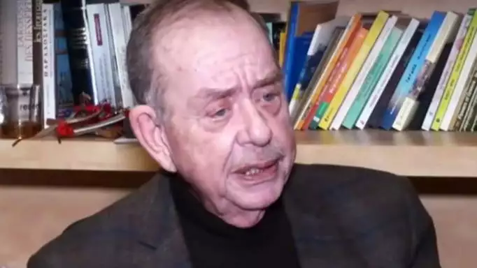 Ηλίας Μαμαλάκης: «Στην πείνα μου δεν θα φάω tartar, αλλά ψωμί, τυρί και ντομάτα»