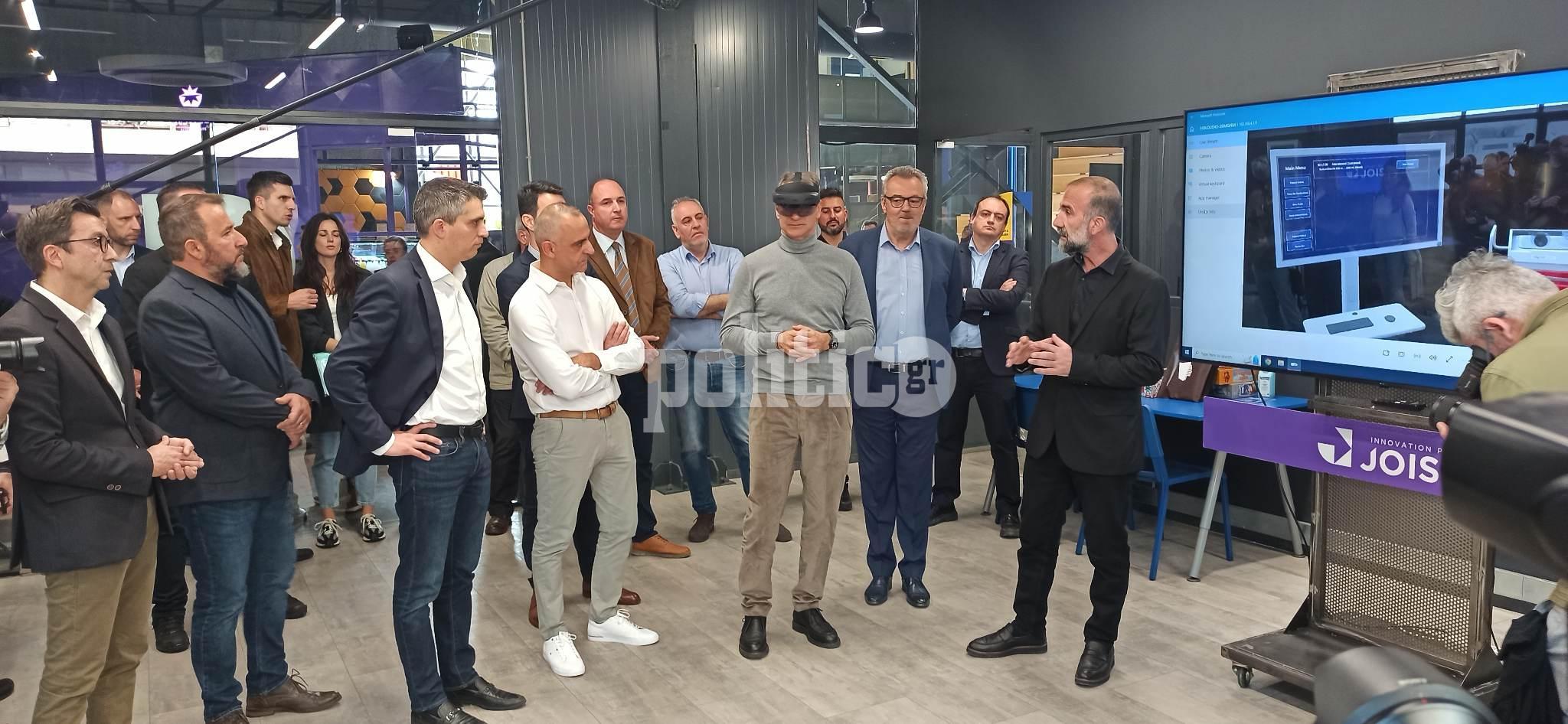 Λάρισα: Στο Πάρκο Καινοτομίας Joist ο Κυρ. Μητσοτάκης – Του παρουσιάστηκε η “Επαυξημένη Πραγματικότητα” (ΦΩΤΟ & ΒΙΝΤΕΟ)