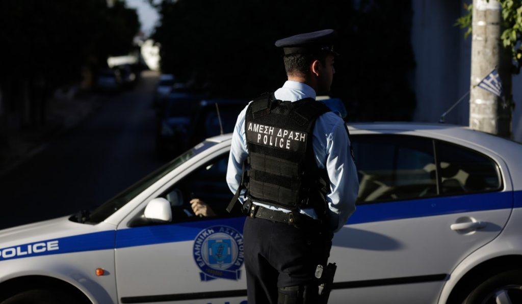 Λέσβος: Χτύπησαν αστυνομικούς που πήγαν για έλεγχο σε νυχτερινό μαγαζί