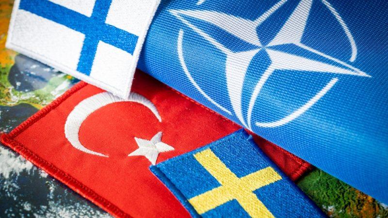 ΝΑΤΟ: «Η Τουρκία θα κρίνει την ένταξη Φινλανδίας και Σουηδίας στη συμμαχία»