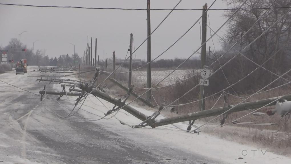 Καλιφόρνια: Πυκνή χιονόπτωση – Χιλιάδες νοικοκυριά χωρίς ρεύμα