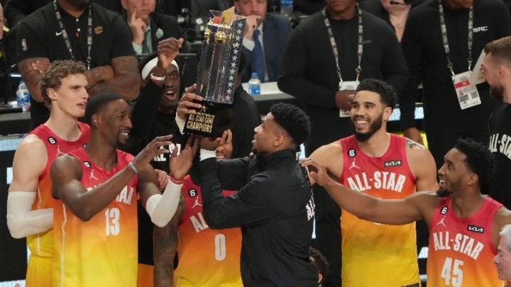Νίκη της Team Giannis στην βραδιά των ρεκόρ