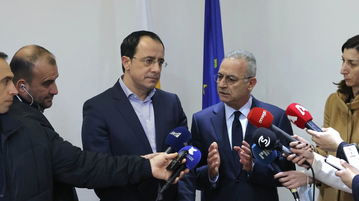 Κύπρος: «Τα βρίσκουν» Νεοφύτου και Χριστοδουλίδης – «Μπορείς να στηρίζεσαι στον ΔΗΣΥ και να μην έχεις έγνοια για τον προϋπολογισμό»