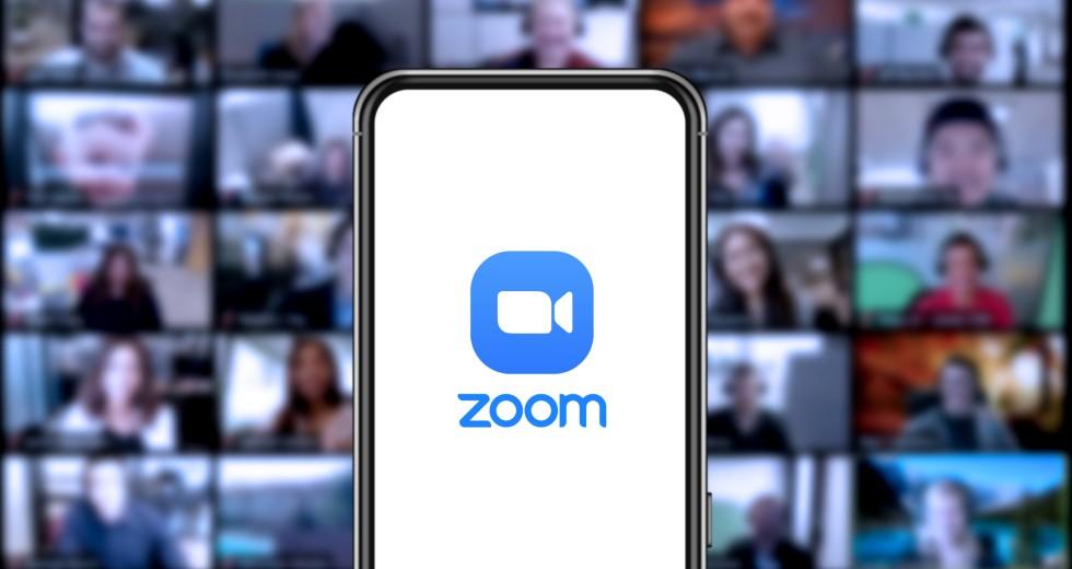 Zoom: Μαζικές απολύσεις εργαζομένων