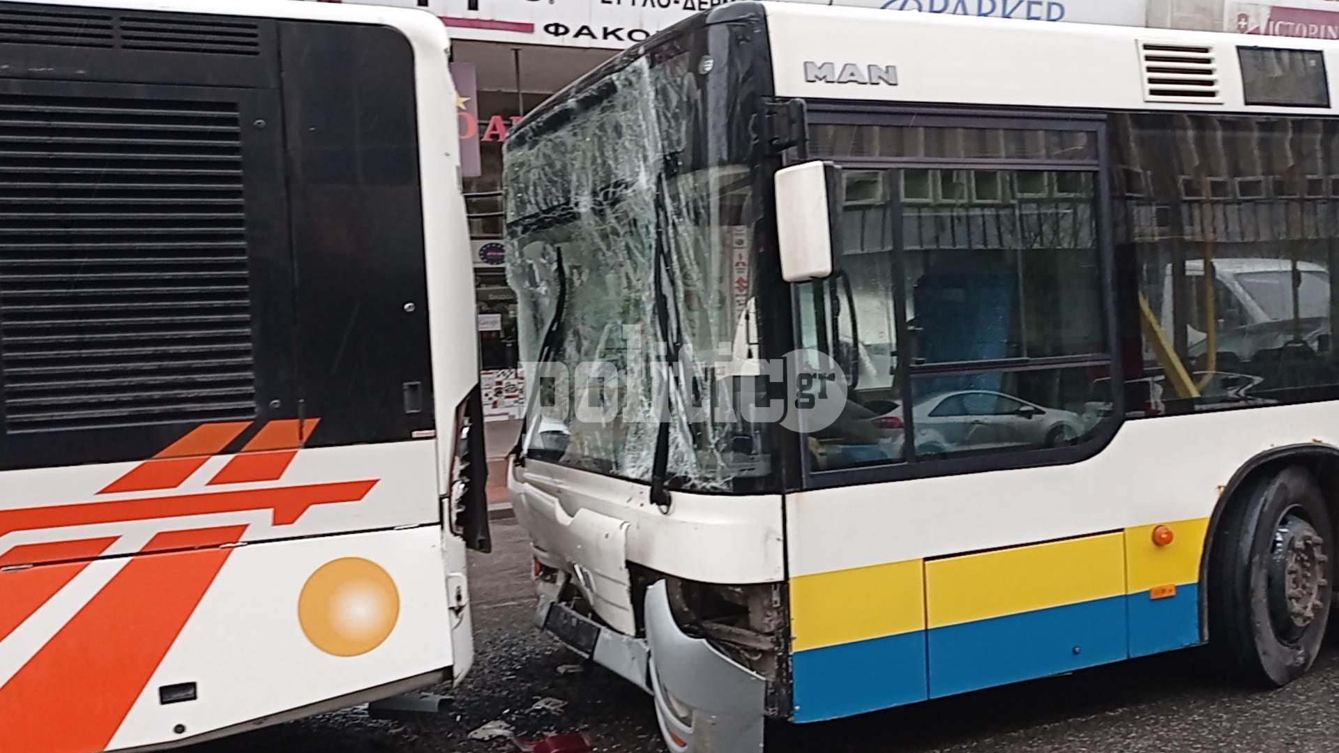 Θεσσαλονίκη: Σύγκρουση αστικών λεωφορείων στη Μοναστηρίου – Δύο ελαφρά τραυματίες (ΕΙΚΟΝΕΣ & ΒΙΝΤΕΟ)