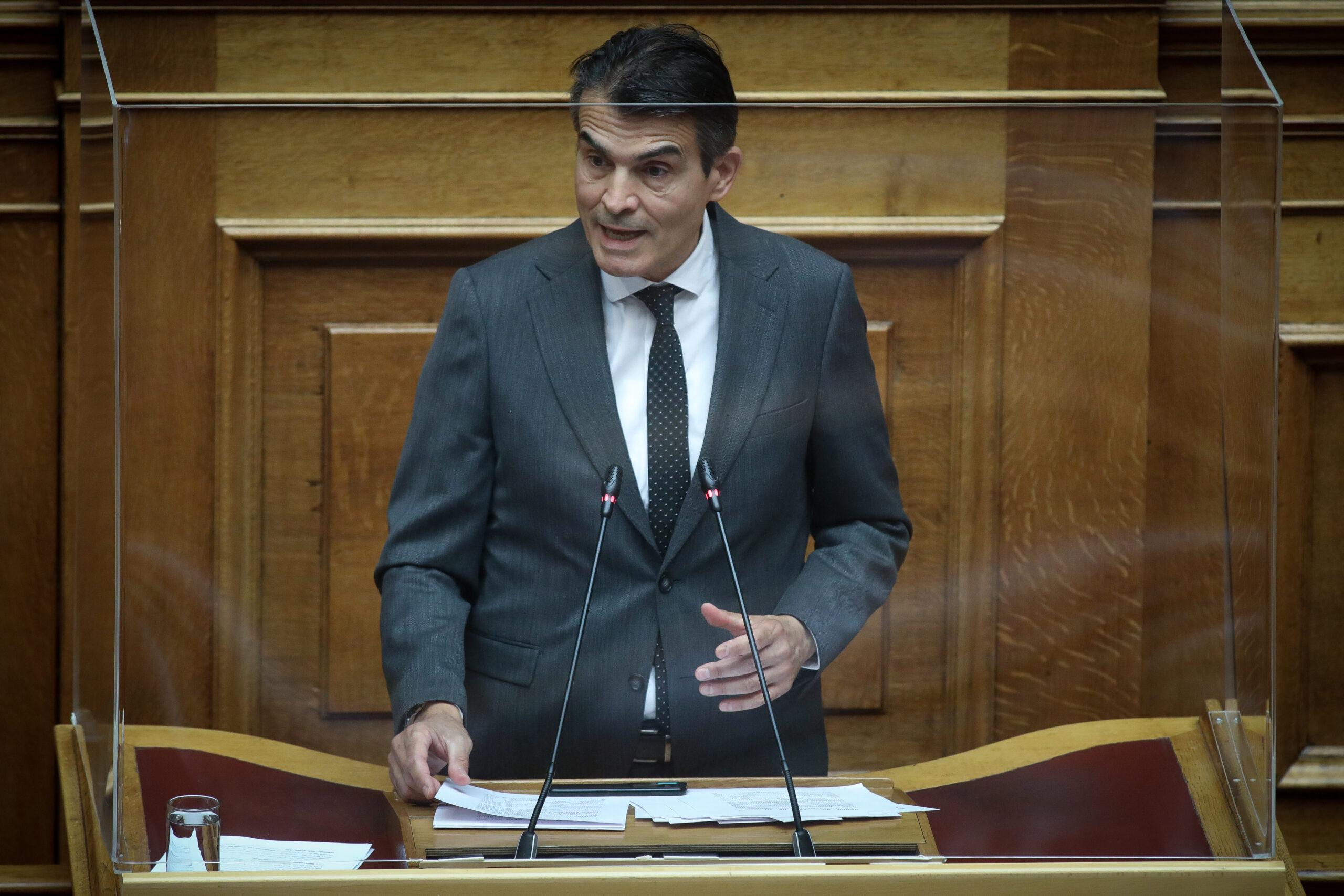 Δημήτρης Κούβελας: «Ζούμε Αρμονικά Μαζί – Σπάμε τη Σιωπή των παιδιών στα σχολεία»