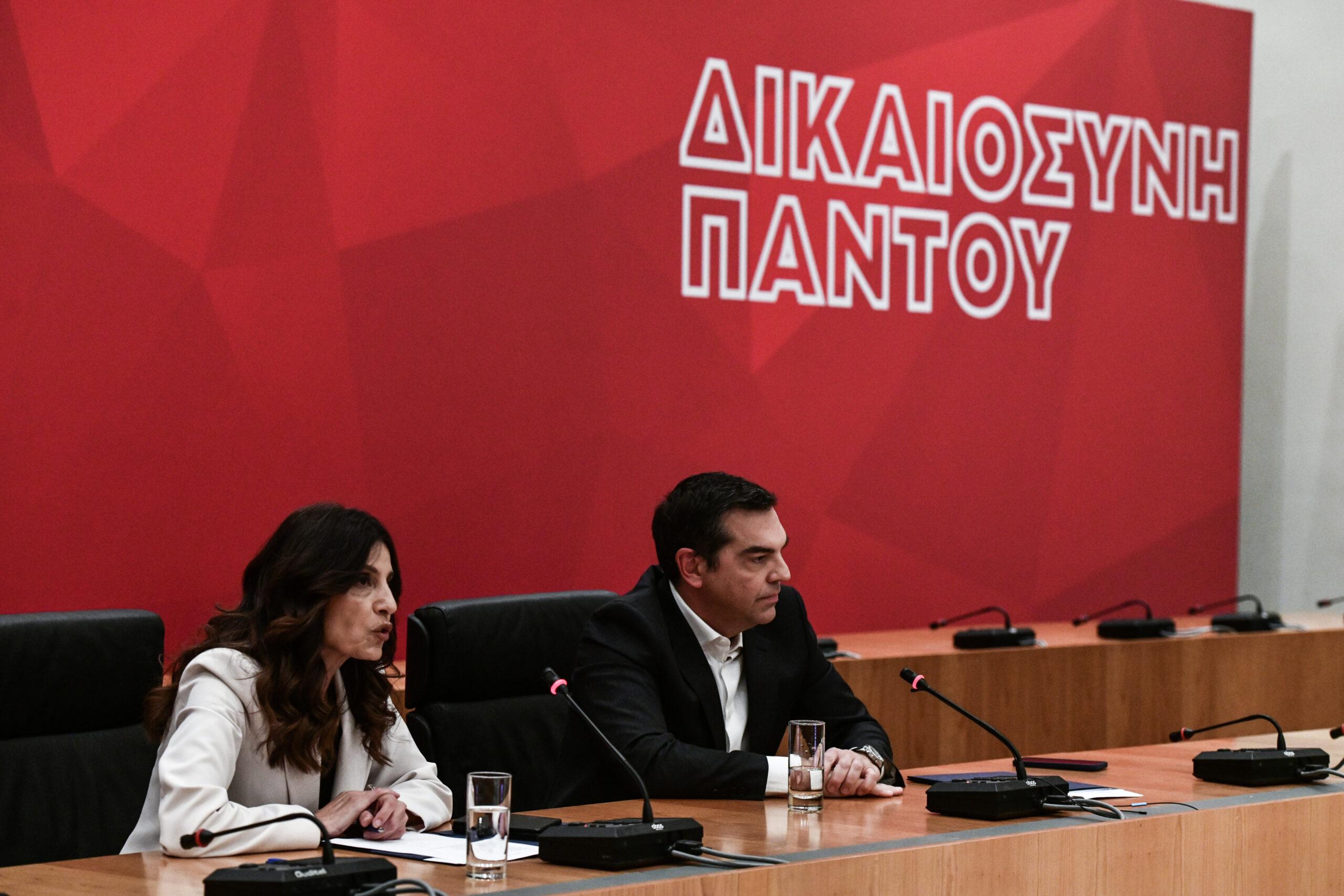 Τσαπανίδου για Τέμπη: «Τα τέσσερα ερωτήματα στα οποία οφείλει να απαντήσει ο κ. Μητσοτάκης»