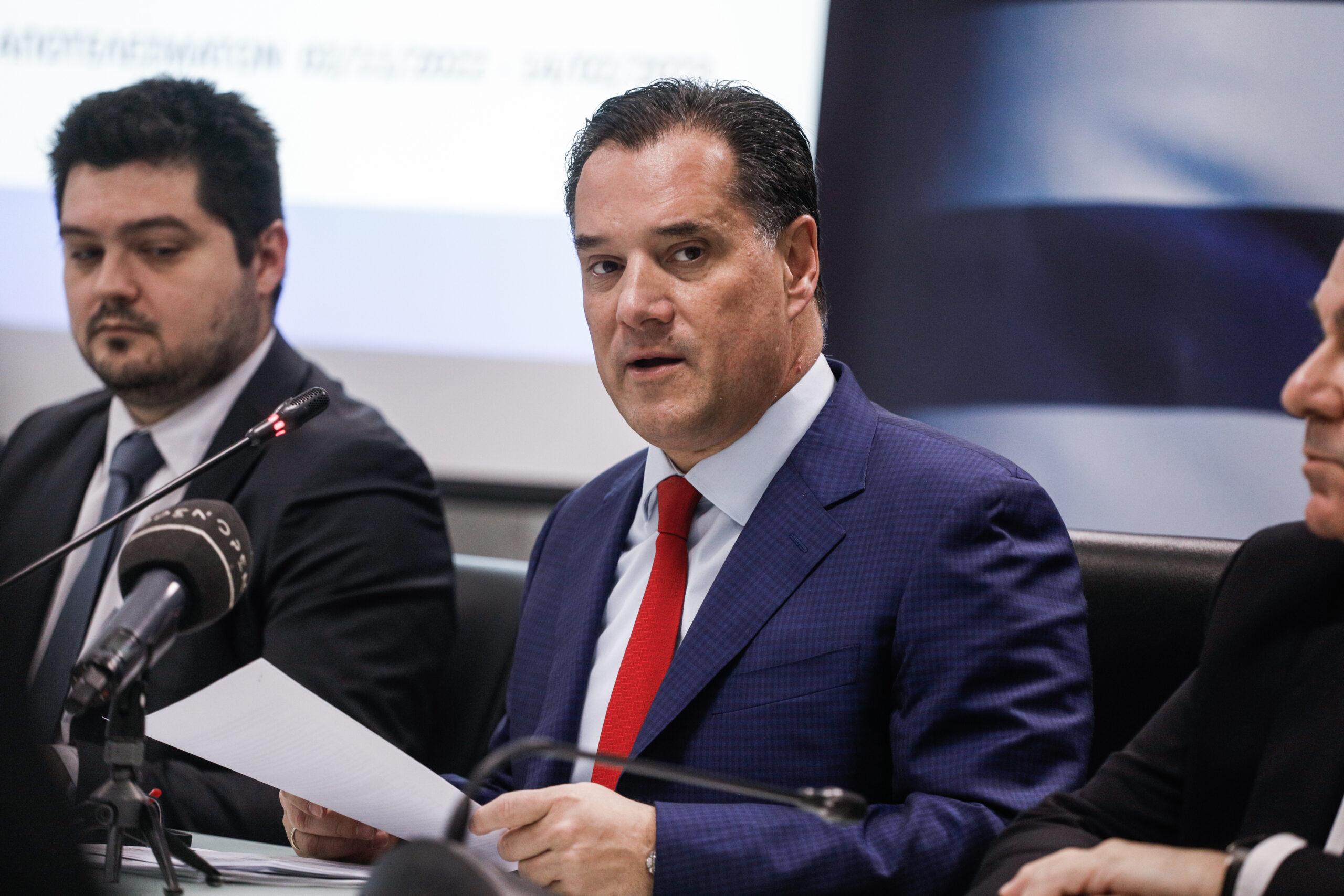 Αδ. Γεωργιάδης: «Υπουργοί με μεγάλη δημοφιλία εξαφανίστηκαν – Βγάζουν τα κάστανα από τη φωτιά οι ίδιοι και οι ίδιοι» (ΒΙΝΤΕΟ)