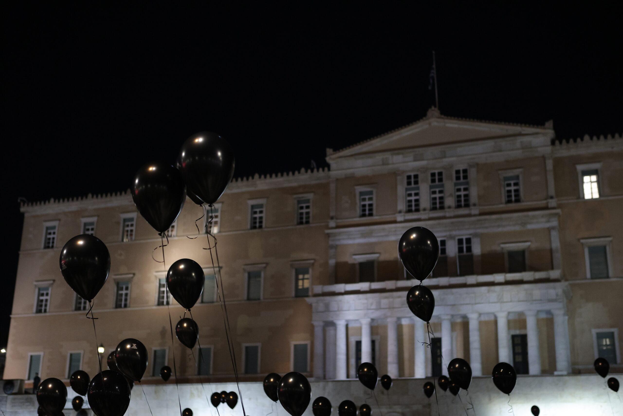 Τέμπη: Απολογείται σήμερα ο σταθμάρχης – Τραγικός επίλογος σε έρευνες και ταυτοποιήσεις