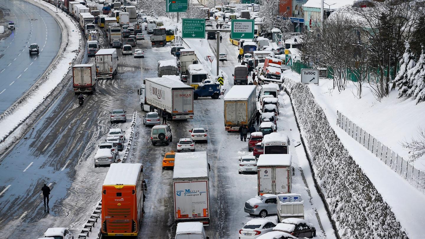 Τουρκία: Τροχαίο 58 αυτοκινήτων εξαιτίας του πολικού ψύχους