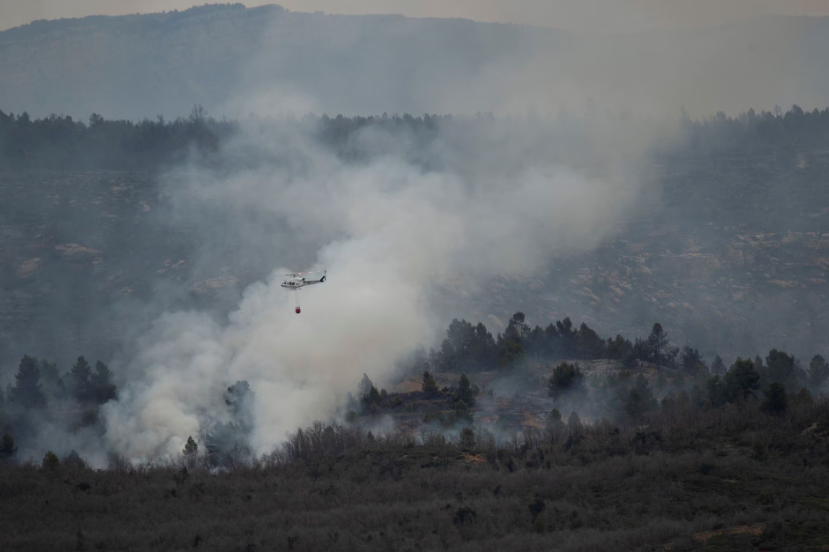 Ισπανία: Εκτός ελέγχου η μεγάλη δασική πυρκαγιά – Απομακρύνθηκαν 1.500 άνθρωποι