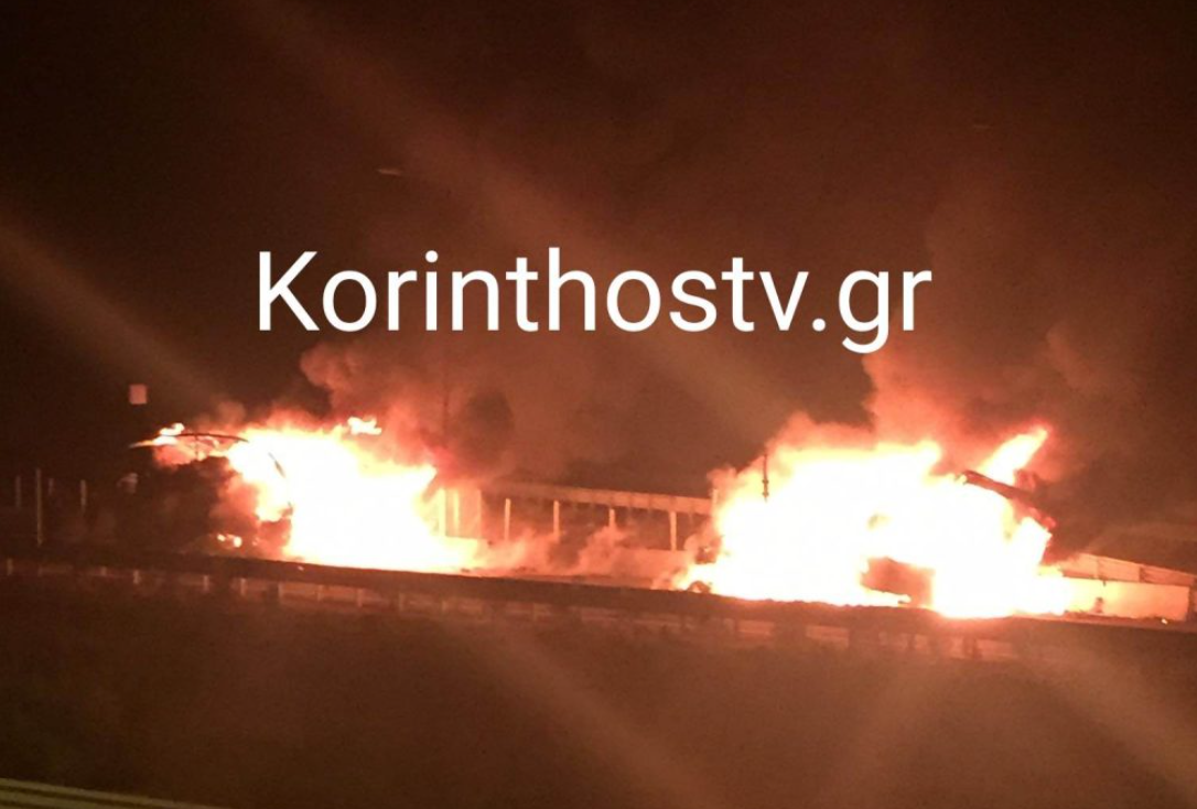 Στις φλόγες τυλίχτηκε νταλίκα στην Εθνική Οδό Κορίνθου-Πατρών (ΒΙΝΤΕΟ)