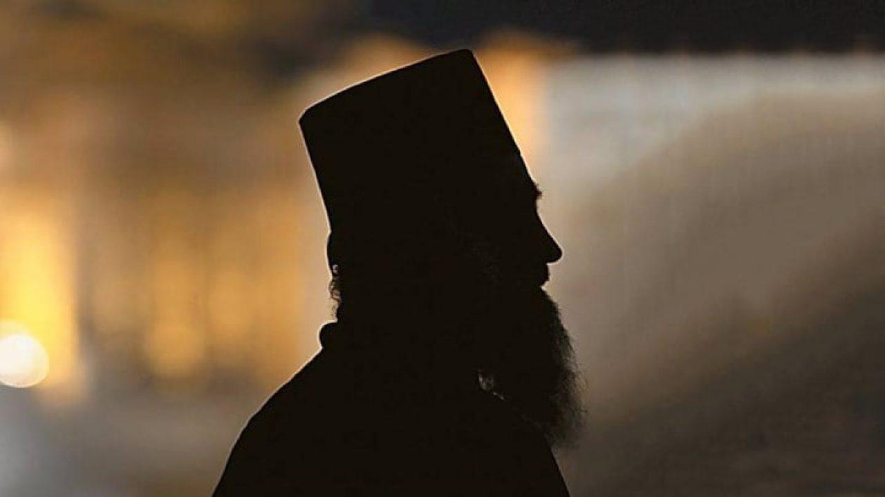 Αττική: Ιερέας έδειρε την παπαδιά – Την έστειλε στο νοσοκομείο