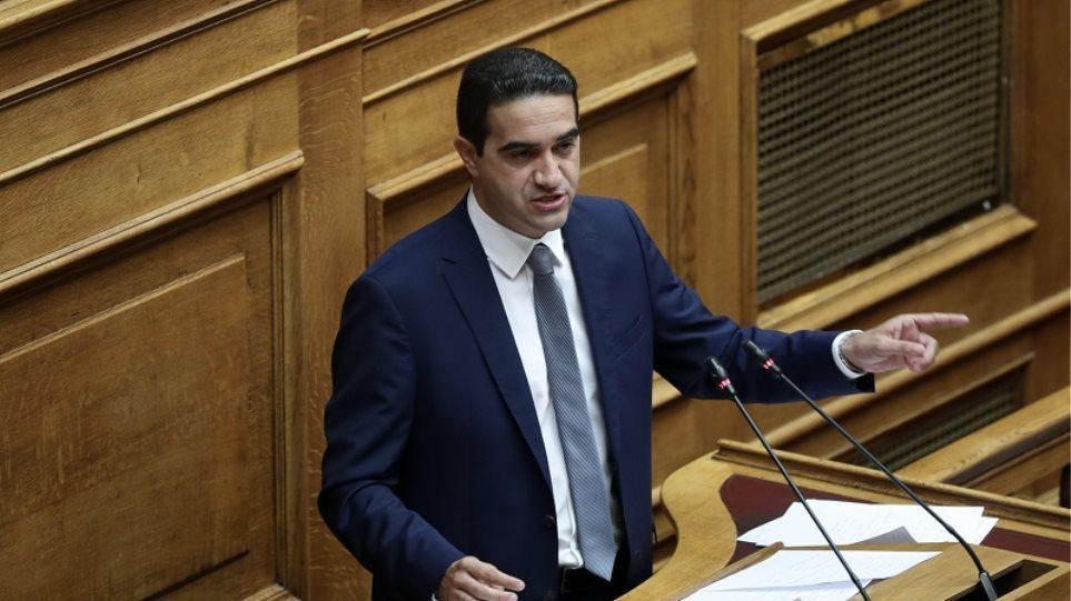 Κατρίνης: «Δύο λέξεις, ένα πρόσωπο. Οι λέξεις είναι κυνισμός και υποκρισία και το πρόσωπο είναι ο κ. Μητσοτάκης»