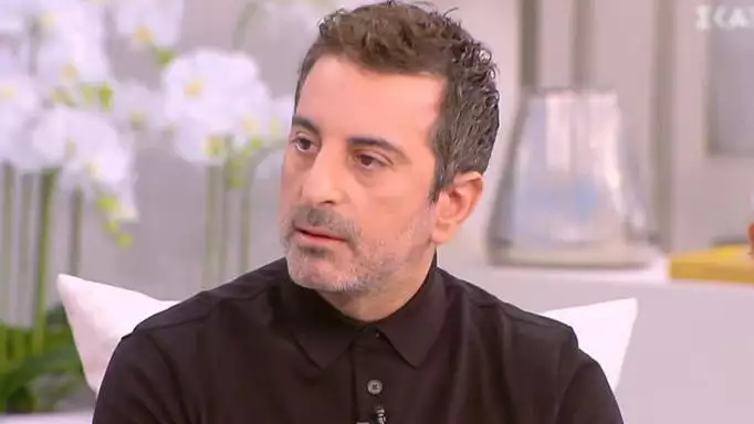 Στέλιος Κουδουνάρης: «Δεν καταλάβαινα ότι είχα υποστεί bullying για ενδιαφέροντα προκλητικά στην παιδική ηλικία»