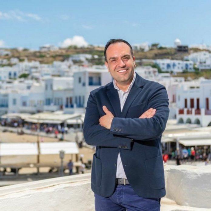 Δήμαρχος Μυκόνου: Να βάλουμε πάγο στις οικοδομικές άδειες, όχι όμως μόνο για τα σπίτια