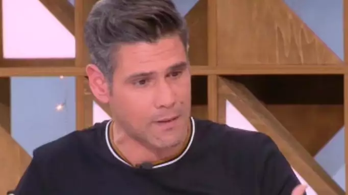 Ουγγαρέζος: Ατόπημα να βγάλει ο ΣΚΑΪ την εκπομπή της Φαίης στον αέρα με μία άδεια καρέκλα