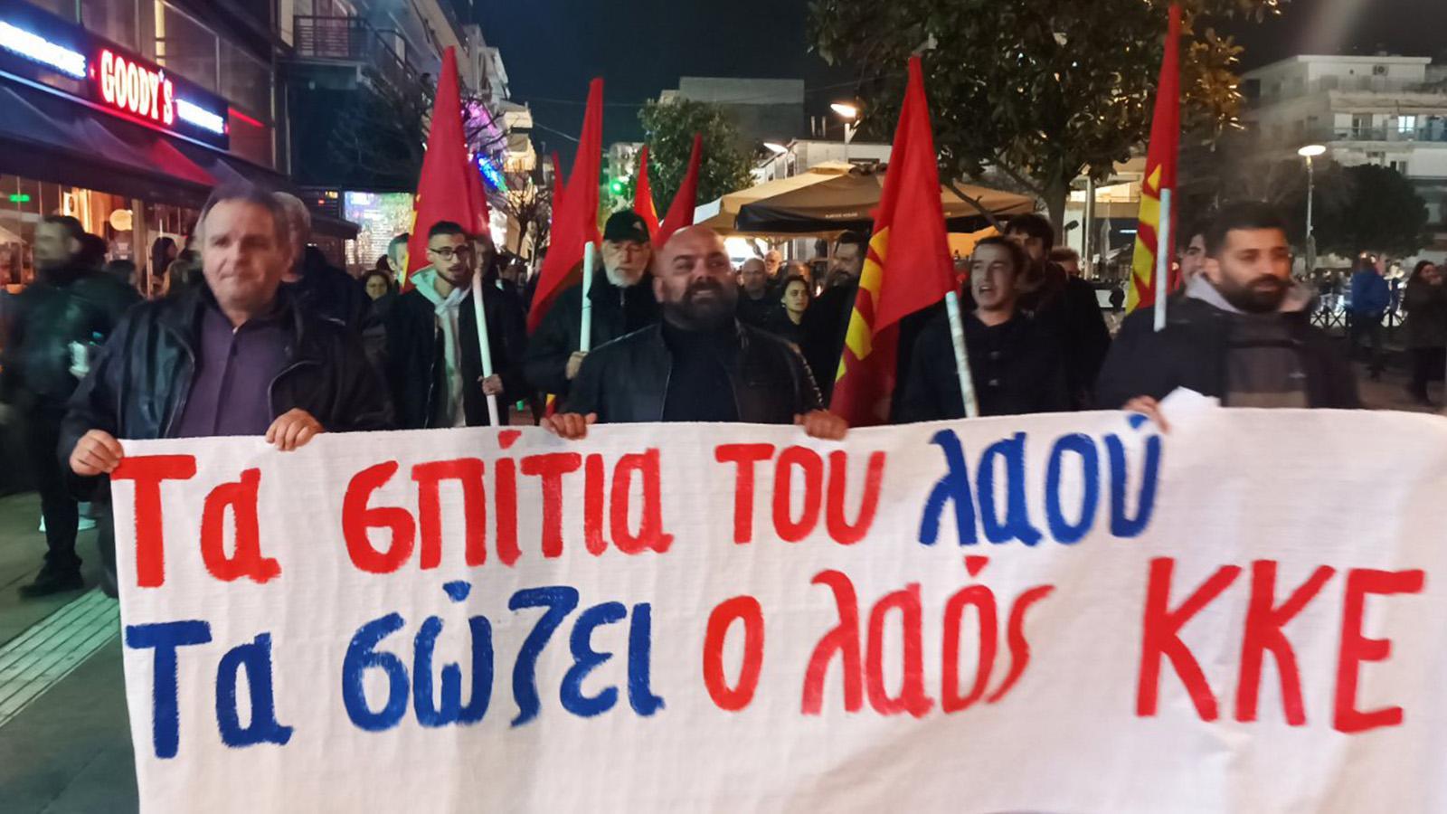 Θεσσαλονίκη: Νέα αποτροπή πλειστηριασμού σπιτιού στην Καλαμαριά – Μπλόκο από τα ταξικά σωματεία
