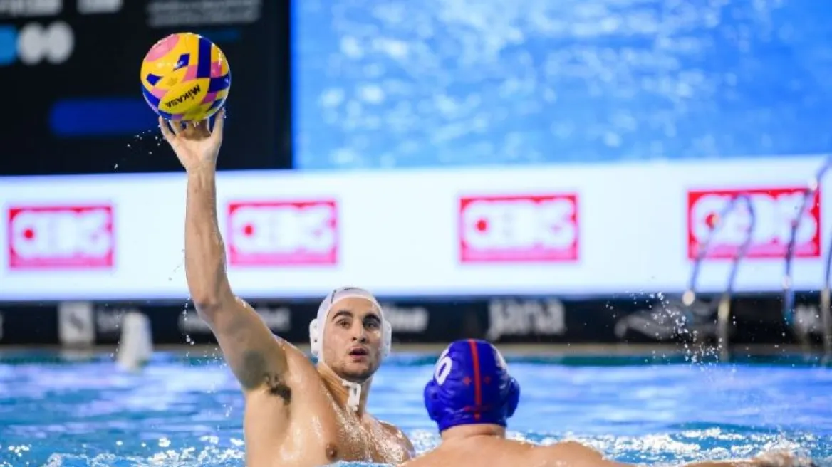 Πόλο: Ελλάδα – Μαυροβούνιο 7-8: Ηττήθηκε αλλά προκρίθηκε στα τελικά!