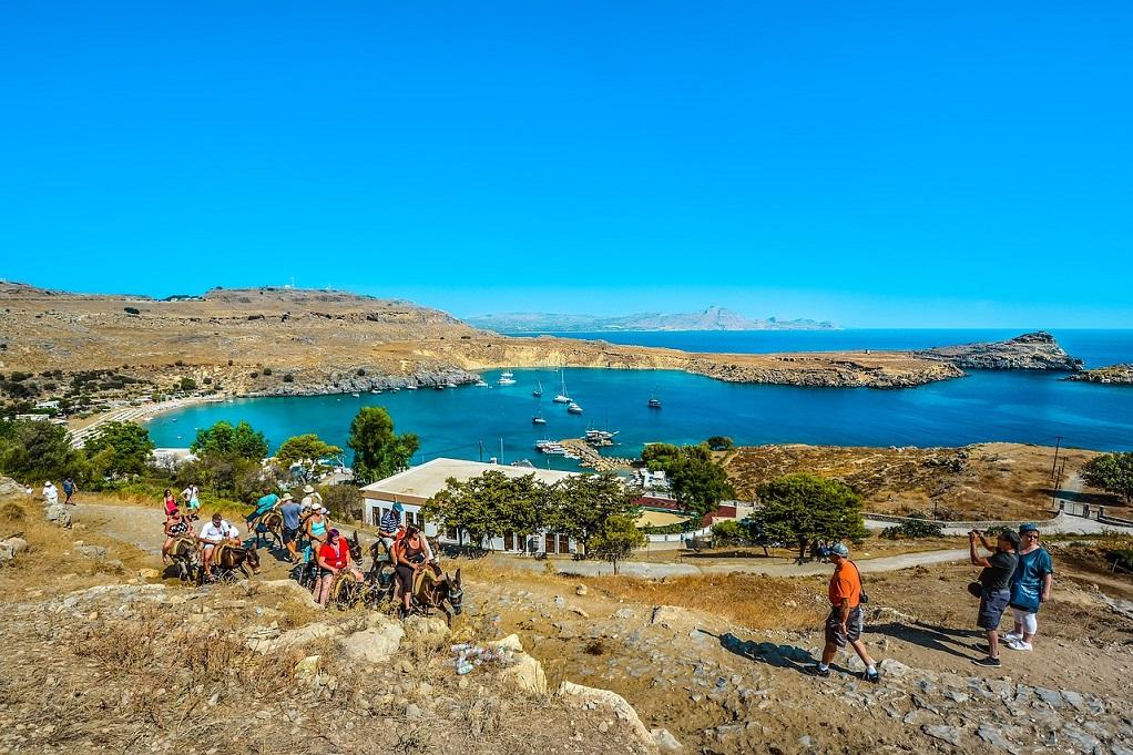 Εγκαταστάθηκαν οι πρώτοι ψηφιακοί νομάδες στη Ρόδο!