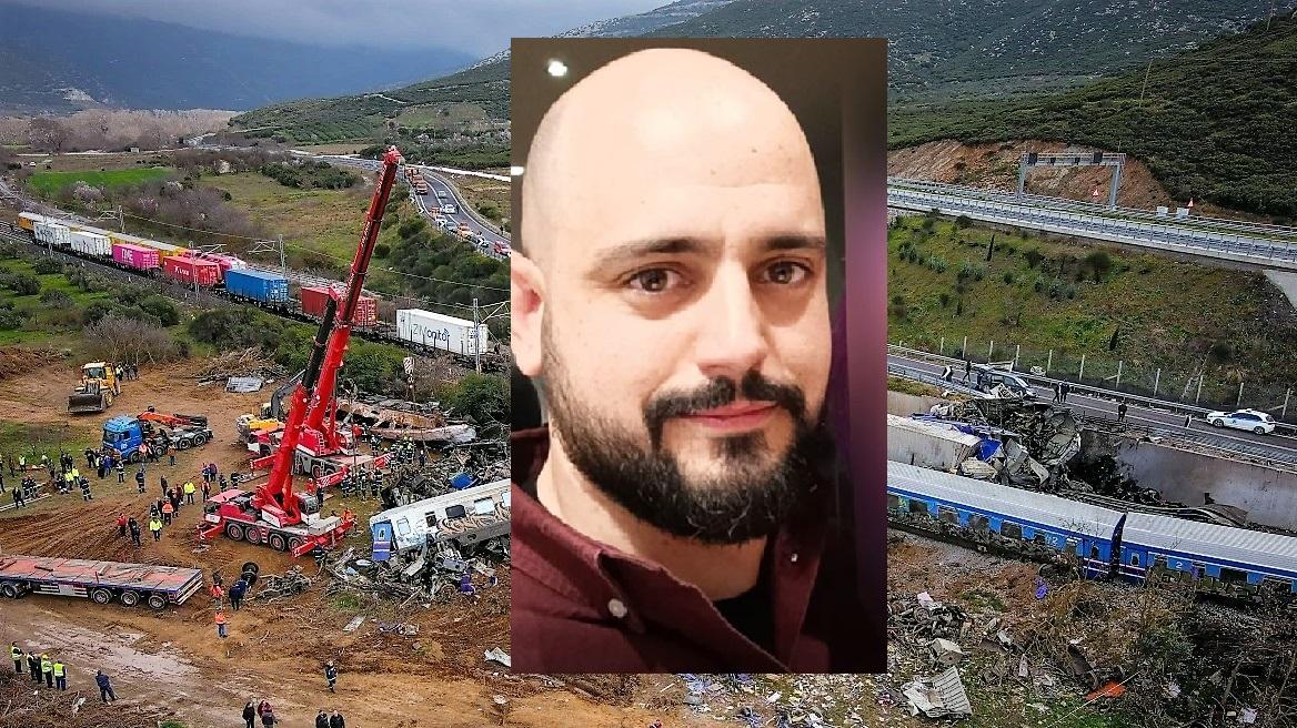 Τέμπη: Η ΠτΔ τηλεφώνησε στην οικογένεια του Βάιου Βλάχου