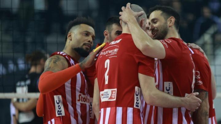 Βόλεϊ: Απίστευτη ανατροπή και βήμα τίτλου