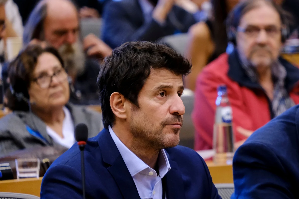 Αλ. Γεωργούλης: Ο κολλητός του ευρωβουλευτή μιλά για την καταγγελία της Ελ. Χρονοπούλου (ΒΙΝΤΕΟ)