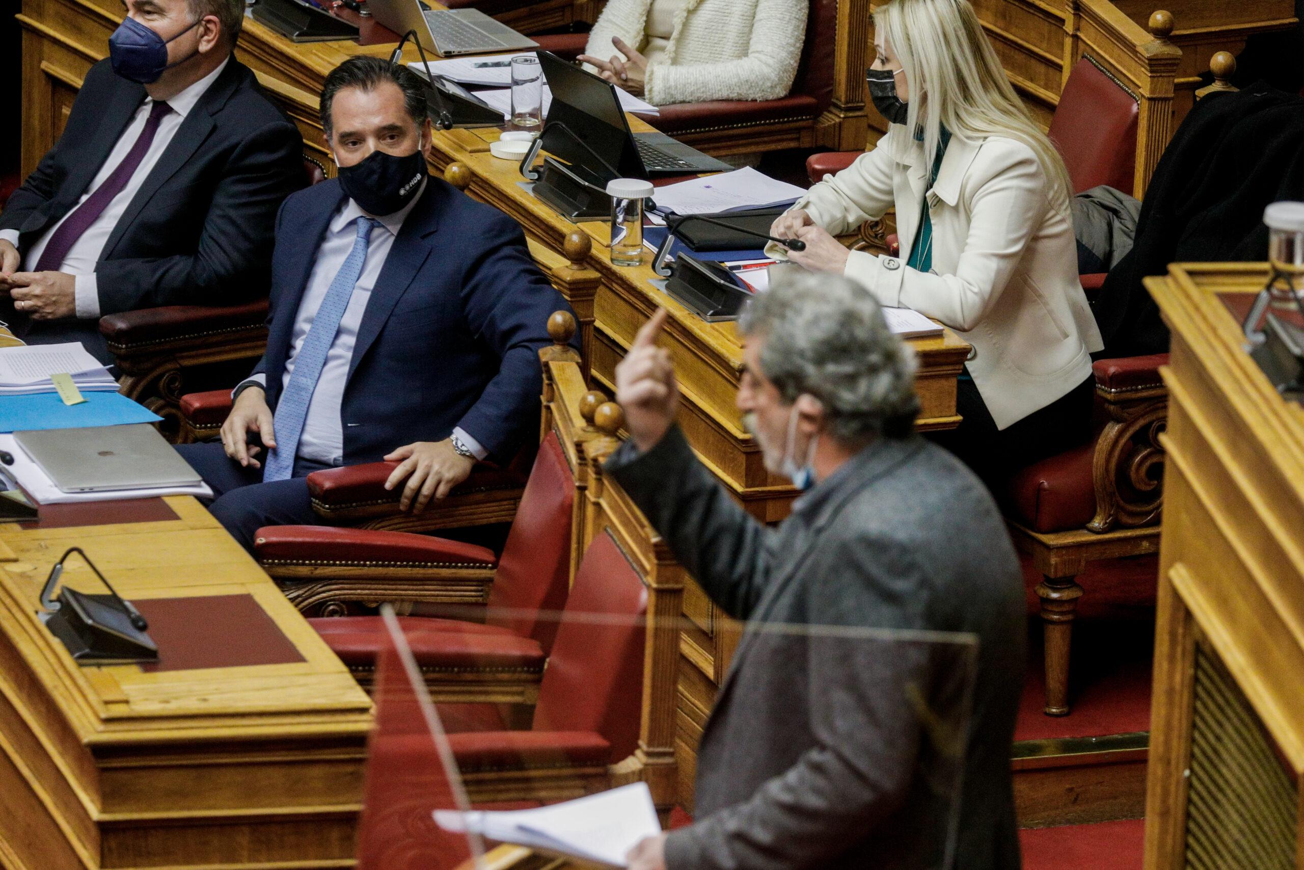 Απάντηση Άδωνι στην ανάρτηση Πολάκη: «Δεν μπορούν να με πιάσουν από πουθενά»