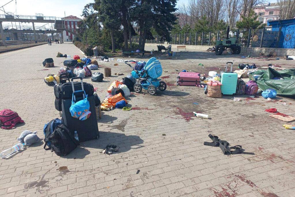 Ουκρανία: Ενας χρόνος από την ρωσική επίθεση στον σιδηροδρομικό σταθμό του Κραματόρσκ