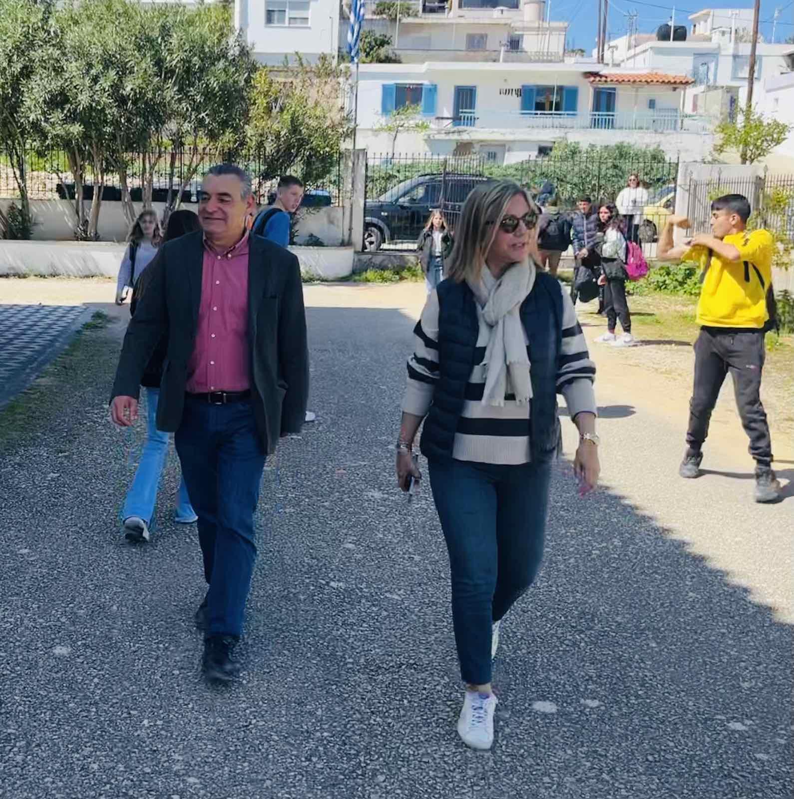 Ζ. Μακρή: Στην Αλόννησο σε επισκέψεις σε σχολεία, συναντήσεις με φορείς και στη λειτουργία του Ακάθιστου Ύμνου