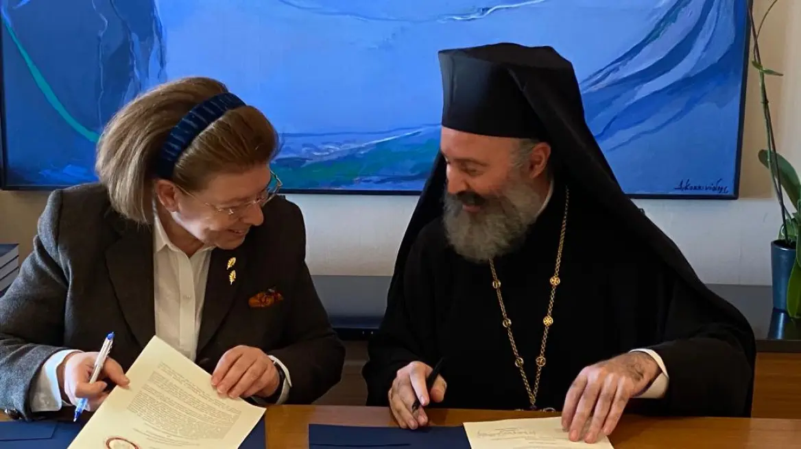 Μνημόνιο συνεργασίας υπέγραψαν Λίνα Μενδώνη και Αρχιεπίσκοπος Αυστραλίας
