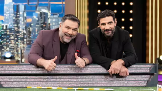 The 2Night Show: Ο Γρηγόρης Αρναούτογλου υποδέχεται Κουρή, Λούδο και Δημητροπούλου