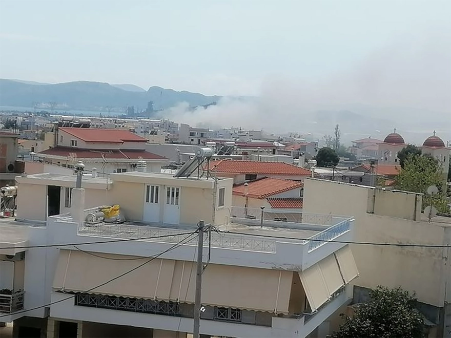 Πυρκαγιά σε σπίτι στη Μαγούλα Αττικής