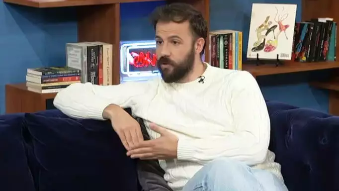 Νίκος Γκέλια: «Η αλβανική μου ταυτότητα με έχει βοηθήσει σε κάποια πράγματα»