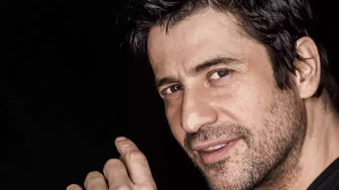 Αλέξης Γεωργούλης – Η στήριξη των φίλων του: «Βάζουμε το χέρι μας στο Ευαγγέλιο»